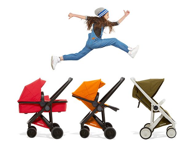 Mädchen im Jugendalter sprint über 3 Kinderwägen