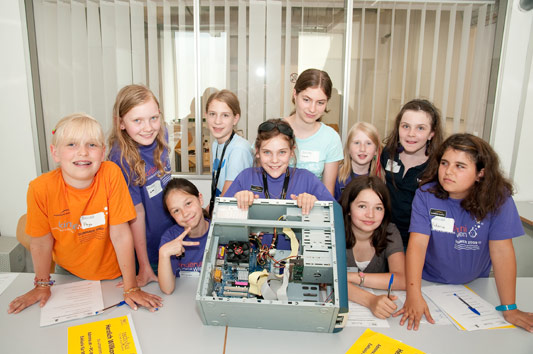 files/_pictures/10/24-kinderuni-2.jpg